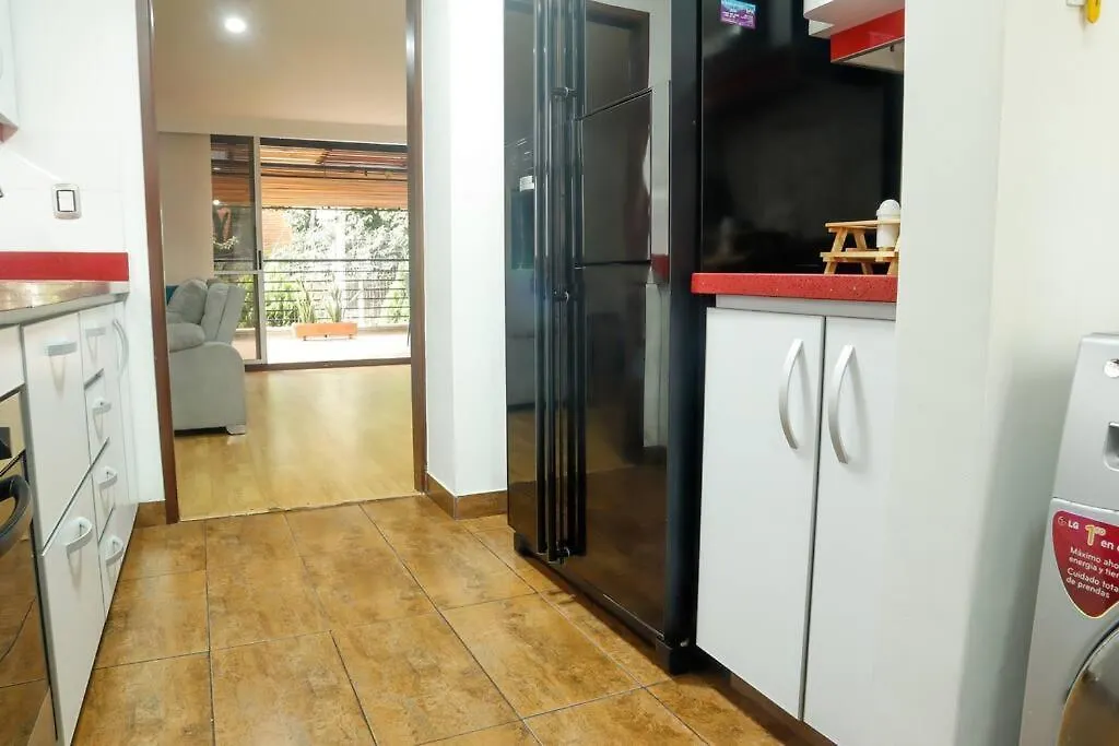 Apto De Lujo Con Terraza Zona Barbecue Y Piscina Διαμέρισμα Μεντεγίν 0*,  Κολομβία