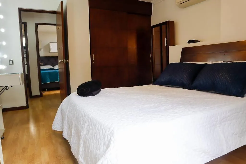 Apto De Lujo Con Terraza Zona Barbecue Y Piscina Apartment Medellin 0*,