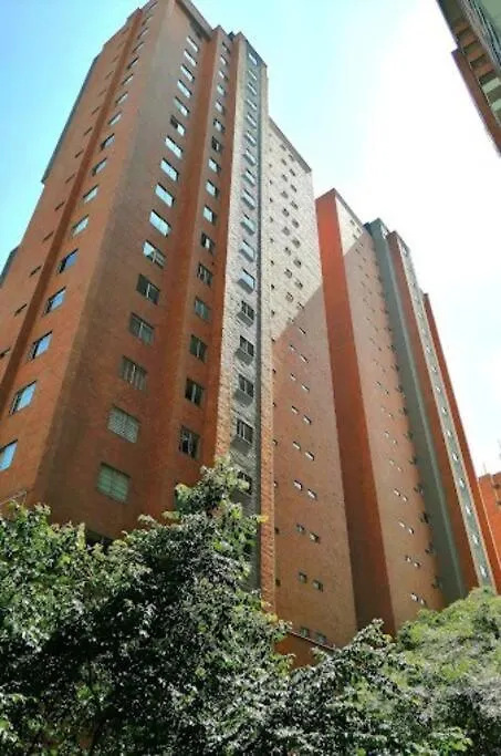 Apto De Lujo Con Terraza Zona Barbecue Y Piscina Apartment Medellin Colombia
