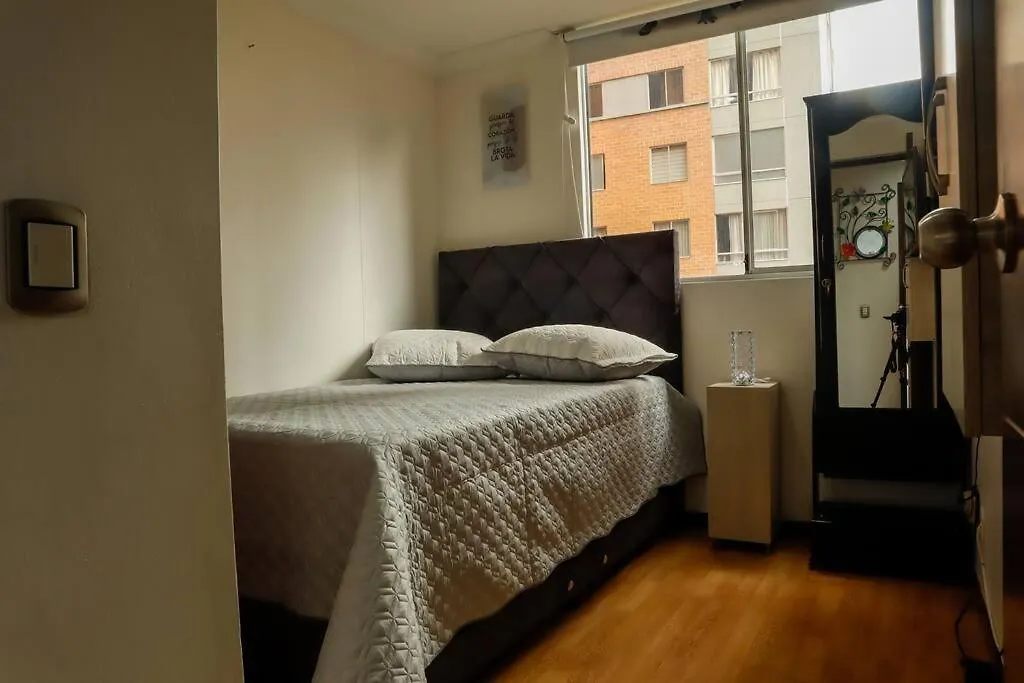 Apto De Lujo Con Terraza Zona Barbecue Y Piscina Apartment Medellin Colombia