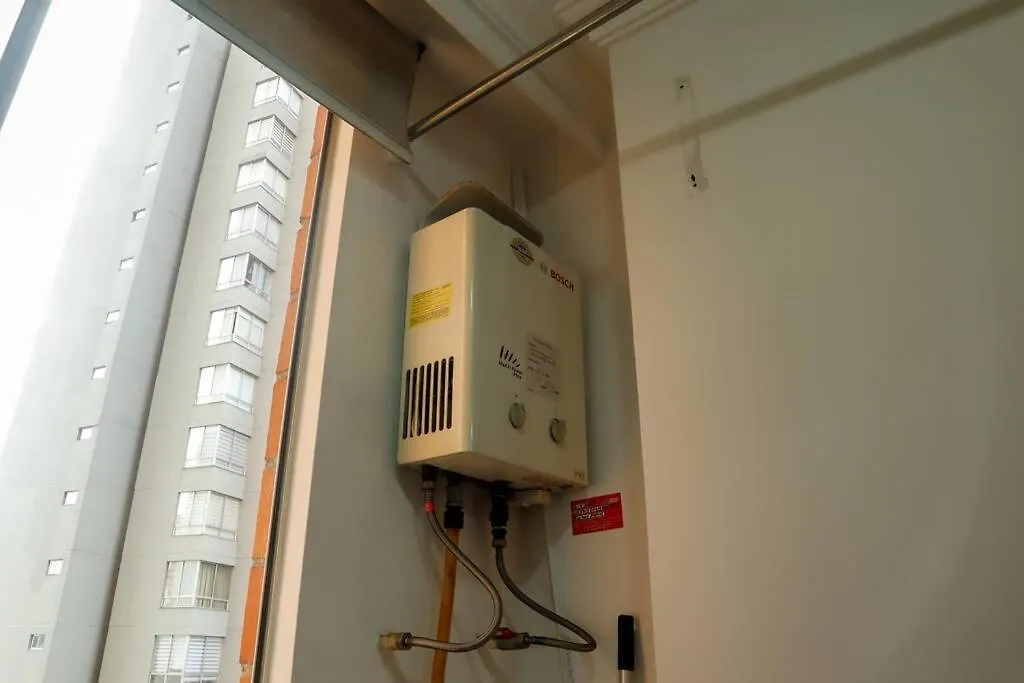 Apto De Lujo Con Terraza Zona Barbecue Y Piscina Apartment Medellin 0*,  Colombia