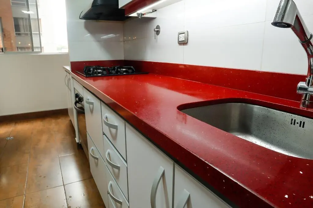 Apto De Lujo Con Terraza Zona Barbecue Y Piscina Apartment Medellin Colombia